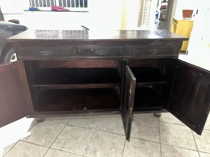 Armário Buffet Estilo Colonial