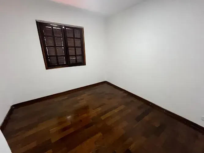 Sobrado Comercial para venda e locação na Vila Oliveira - Mogi das Cruzes/SP