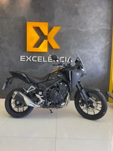 HONDA NX 500 SEM DETALHES