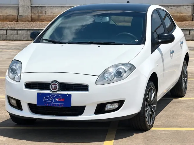 Fiat Bravo Essence 1.8 Flex 16V 5P 2013