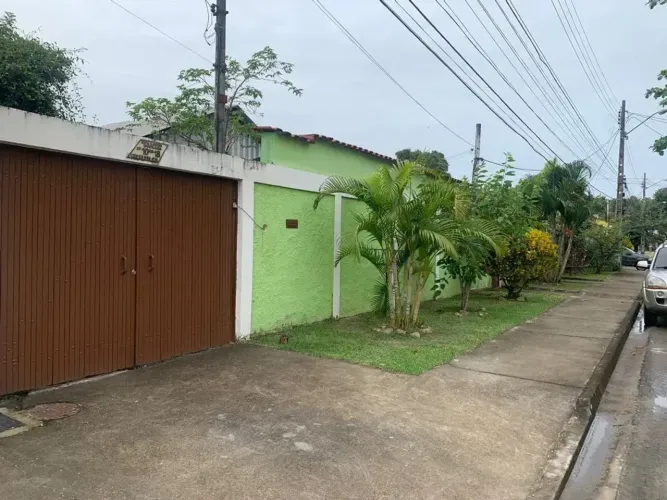 Pedra de Guaratiba-Templo Religioso-Cozinha- Quarto- Capoeira grande