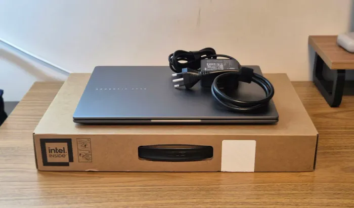Notebook ASUS Vivobook S14, Intel Ultra 5, 16 GB RAM, 512 GB, 14"