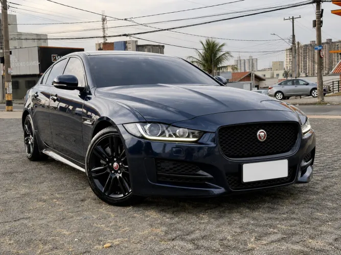 Jaguar XE 2.0 Turboch. R-sport 240/250cv Aut. 2018