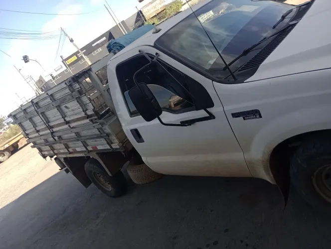 Ford F-350 3.9 Cummins Turbo Diesel Mec. 2011