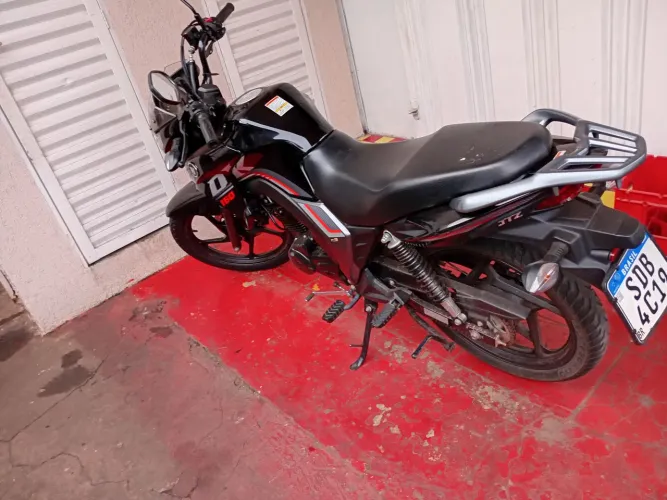 Haujoe dk 160 2025 preta 