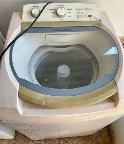 Máquina de lavar 220W