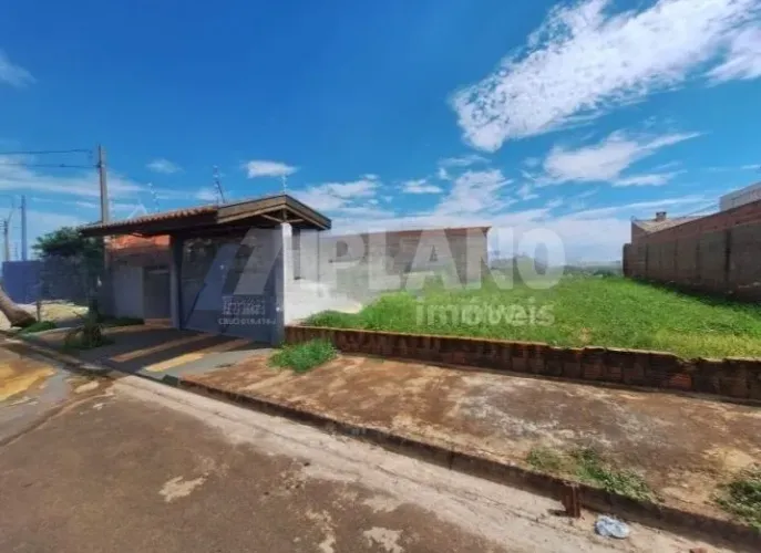 Venda de Terreno / Lote na cidade de São Carlos