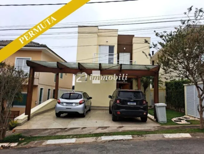 Casa à venda em Cotia, Granja Viana, com 3 suítes, com 200 m², Palm Hills
