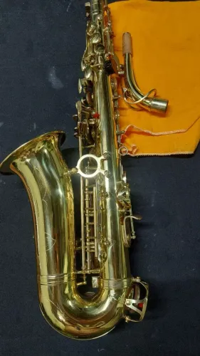 Sax alto Slade excelente estado de conservação