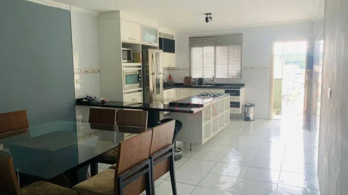 Sobrado com 3 dormitórios à venda, 300 m² por R$ 980.000,00 - Jardim Brasilia (Zona Leste)