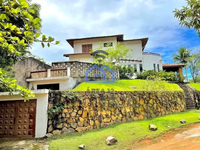 CASA DE ALTO PADRÃO EM CONDOMÍNIO FECHADO ROTEIRO DO SOL, PRAIA DA COCANHA CARAGUATATUBA