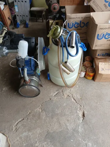 ORDENHADEIRA COMPLETA PARA TIRAR LEITE DE VACAS ?