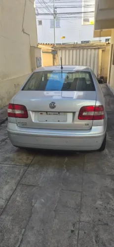 Volkswagen Polo Sedan 1.6 MI 101cv 8V 4P 2004