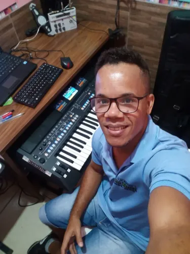 Yamaha sx600 5100$. Novo