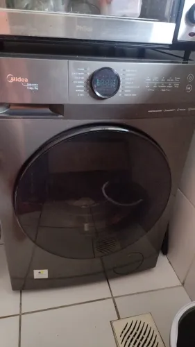 Vendo lava e seca Midea ( para concerto )