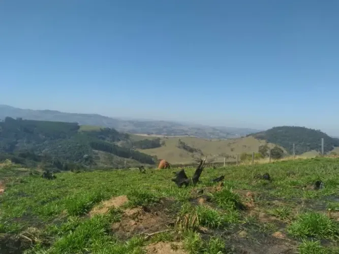 Terreno de 2.000m² em Socorro - SP com Vista Panorâmica Incrível