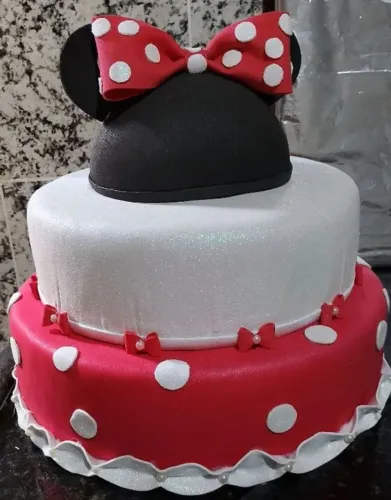 Bolo (fake) da Minnie