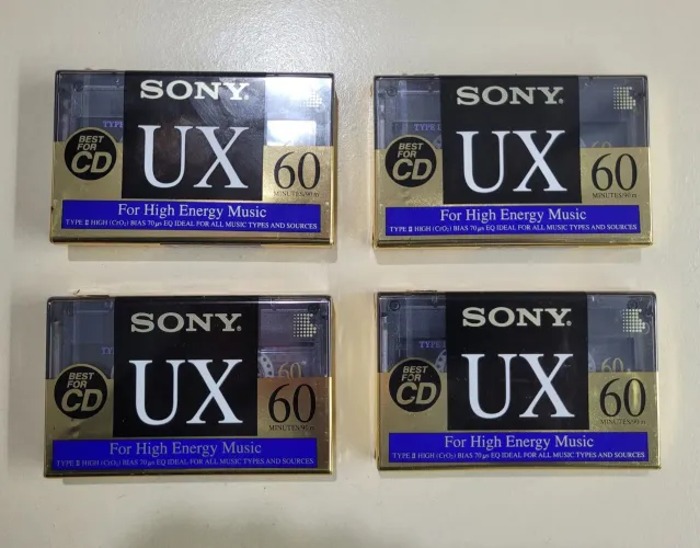 Kit com 4 Fitas K7 Sony UX Cromo 60 minutos virgens novas lacradas