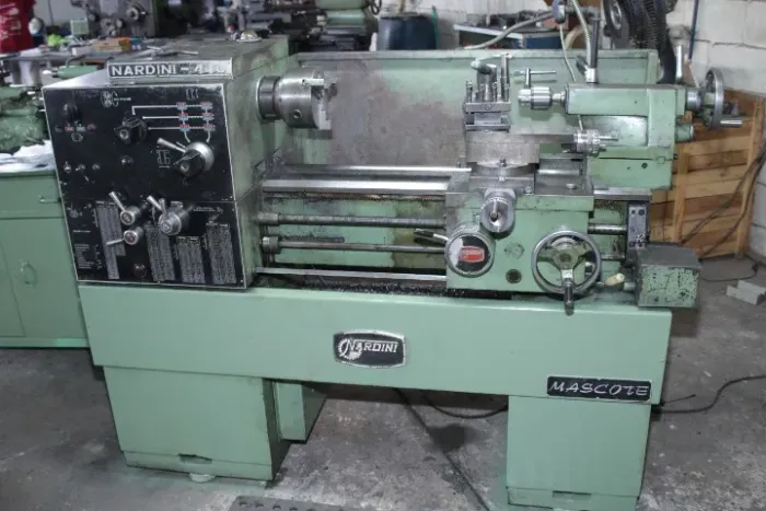 TORNO NARDINI MASCOTE MS 410 - VENDO OU TROCO POR FRESADORA.