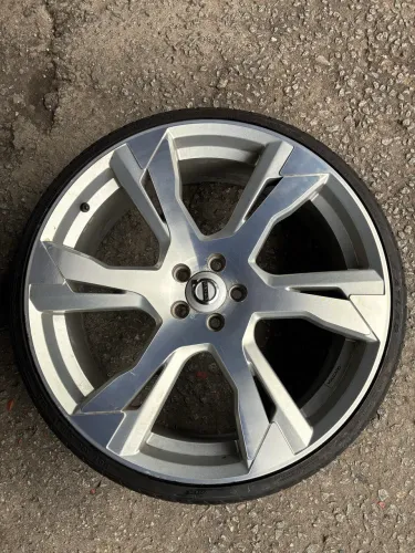 Rodas aro 20 5x100 volvo Volcano