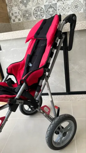Carrinho Postural Convaid Cruiser N.12