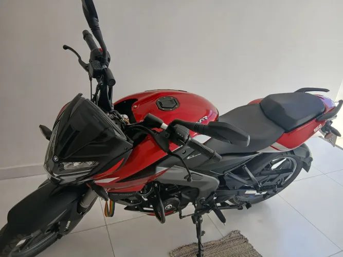 Moto 160 