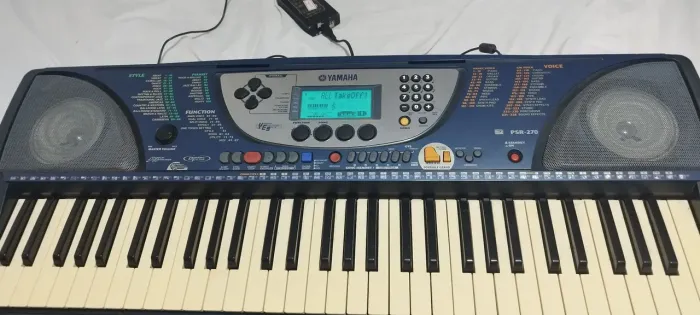 TECLADO TOPPP YAMAHA. 100% OFERTAAAAAA P SAIR HOJE!!!
