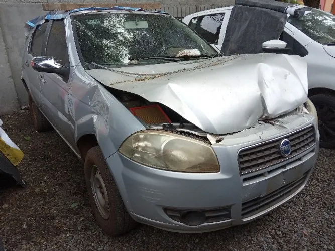 Sucata de Fiat Palio Attractive 1.4 2008 - para retirada de peças