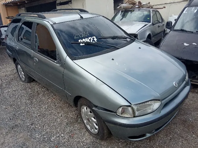 Sucata de Fiat Palio Weekend Stile 1.6 16v 1999 - Somente para peças