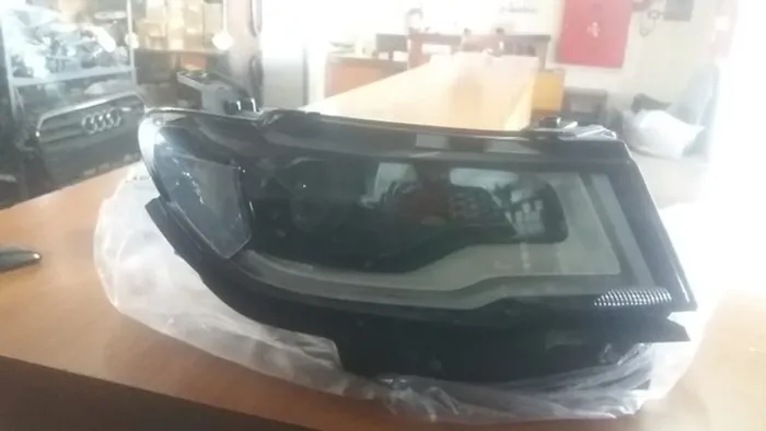 Farol Jeep Compass 2017 2018 2019 2020 Sem Xenon