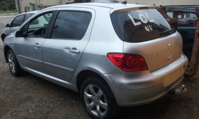 Sucata de Peugeot 307 16 PR PK 2010 Teto solar - Somente para peças - leia o anúncio