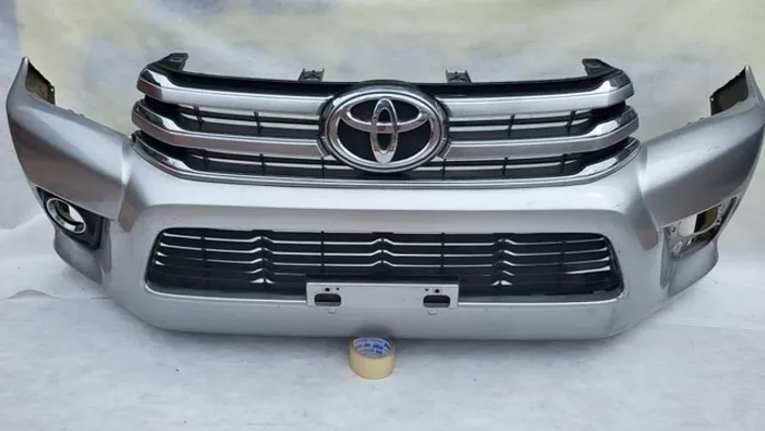 Parachoque hilux 2015 2016 2017 2018 2019 original 
