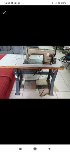 Máquina reta  de costura Singer cavalinho 