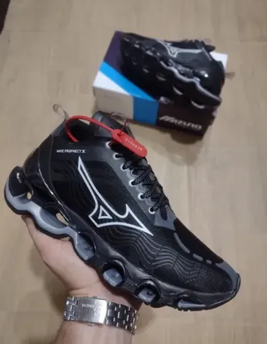 Tênis Mizuno Preto