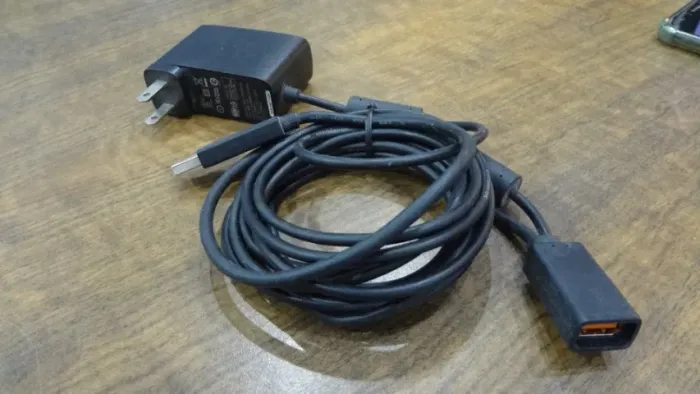 Adaptador de Kinect para Xbox 360 FAT original