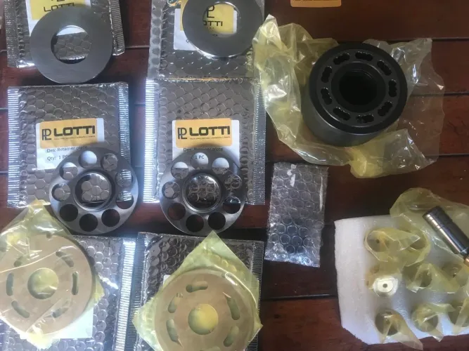 Peças bomba hidrostática modelo eaton (mini carregadeira new holland L170 , L175)