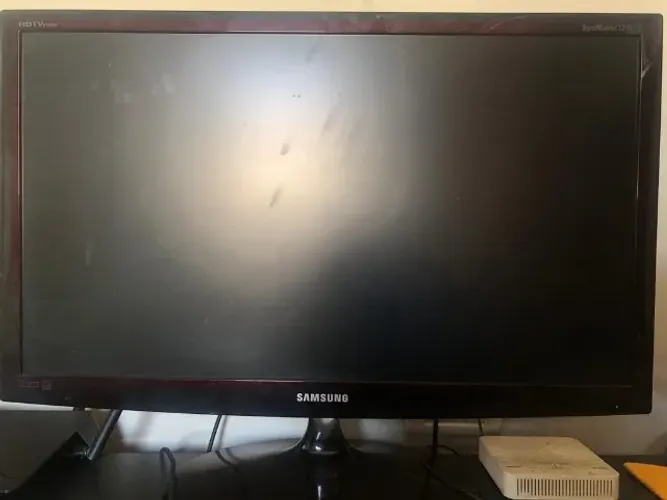 Monitor usado T27B350LB Samsug 50/60hz full HD