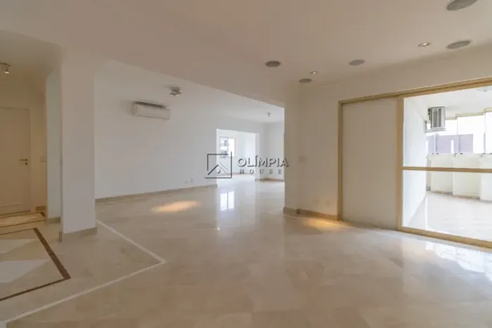 Locação Apartamento 4 Dormitórios - 285 m² Pompéia