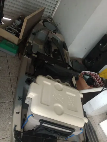 caíaque Leander milha náutica completo com motor elétrico Phantom 54 LB caixa  box  ancora