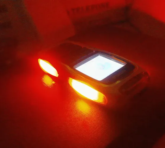 Nokia 3220 " DISCO VOADOR " celular antigo pisca pisca Reliquia 