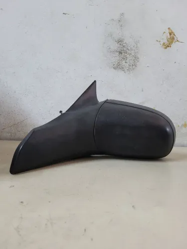 Retrovisor esquerdo Corsa Classic 1994 a 2016