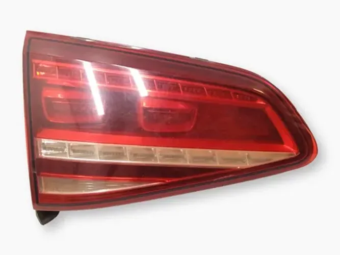 Lanterna Esquerda Tampa Volkswagen Golf Gti 2013 2014 2015 Esquerdo Vermelho