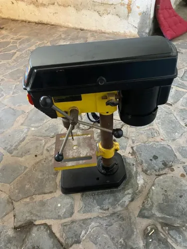 Furadeira de Bancada Profissional - Ótimo estado!