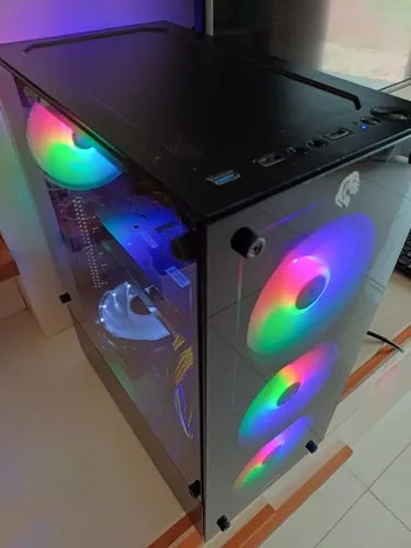 PC GAMER i5 9400F 16Gb RAM VGA R9 390 SSD 256Gb HD 1Tb Fonte 600W 80Plus Gabinete 5 Fans