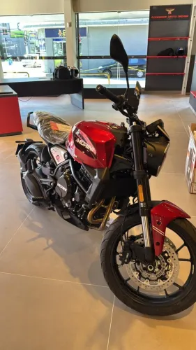 Seiemmezzo Street 650