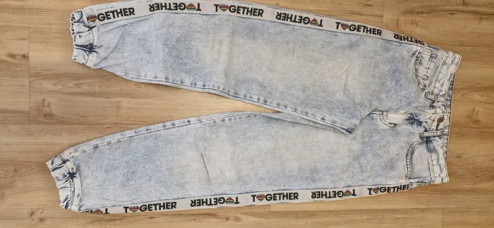 Calça Jeans Infantil com Detalhe Now United
