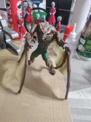 BONECO HOMEM MORCEGO MAN-BAT DC DIRECT BATMAN SECRET FILES ROGUE GALLERY