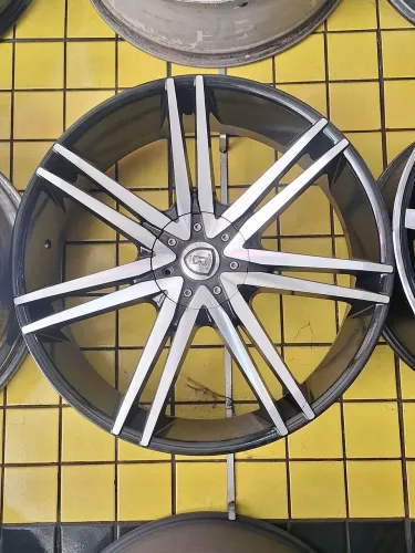 Rodas 22 New Beetle seminovas 
