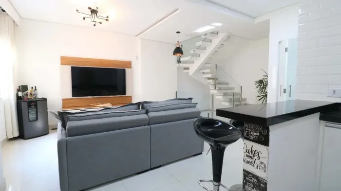 Casa no condomínio Gran Veiga para venda com 3 quartos, sendo 1 suíte, 128m²