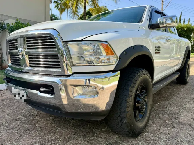 Ram 2500 Laramie 6.7 TDI CD 4X4 Diesel 2012